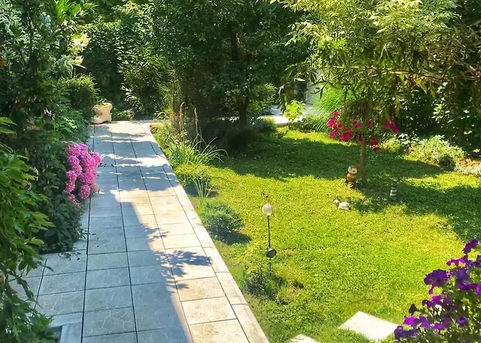 아파트 Bahus 브르드니크